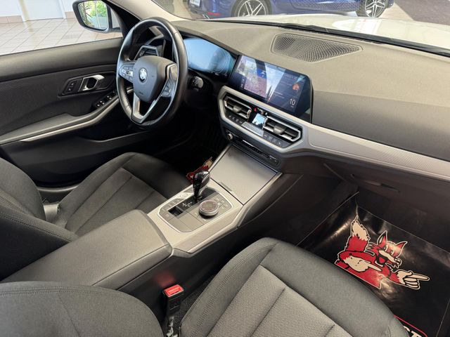 BMW 320 — Foto 26