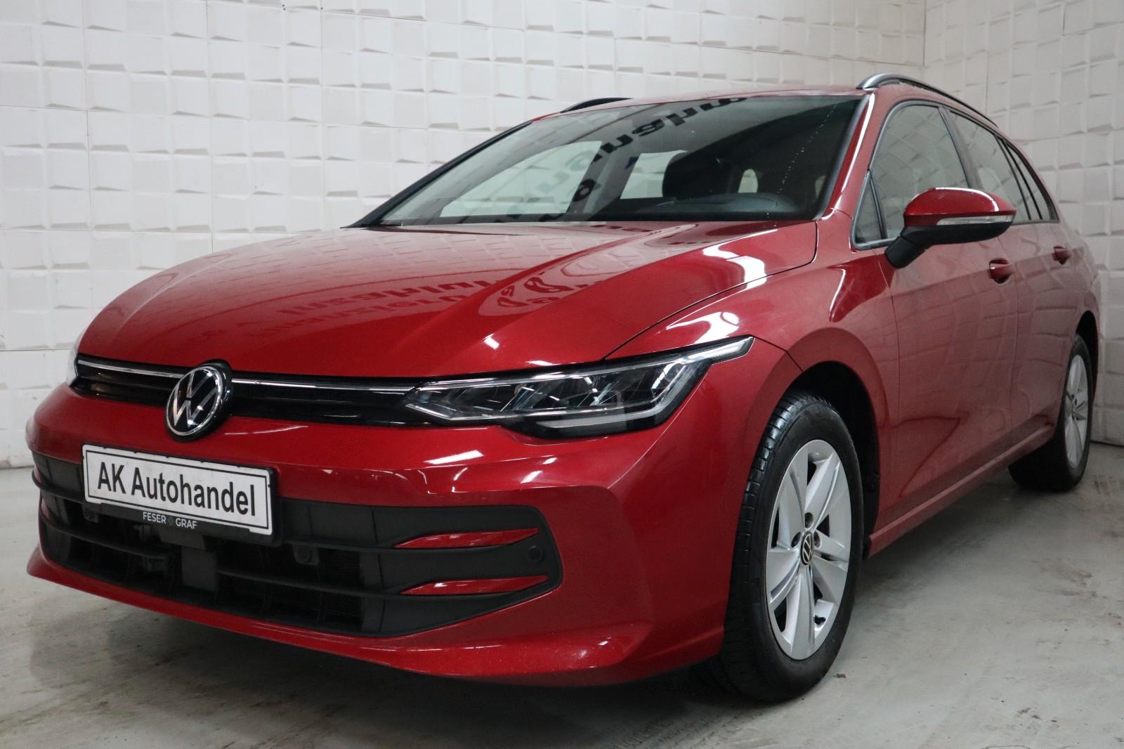 Volkswagen Golf VIII Var. 2.0 TDI DSG Life Facelift LED Nav