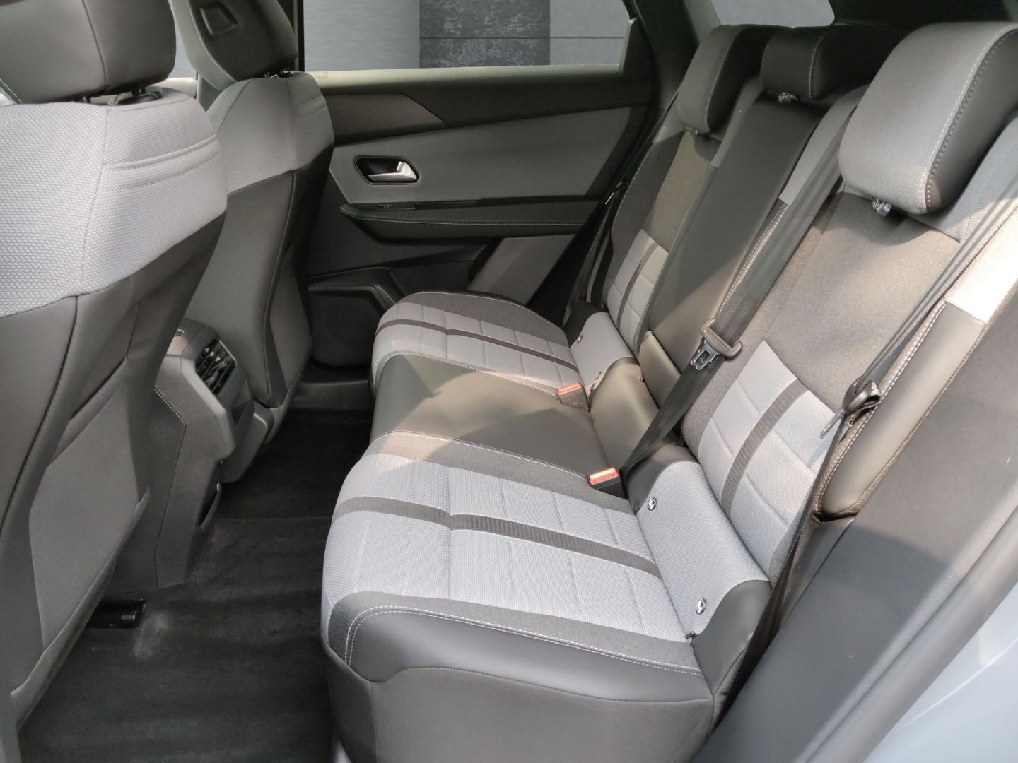 Opel Grandland (X) - Bild 9