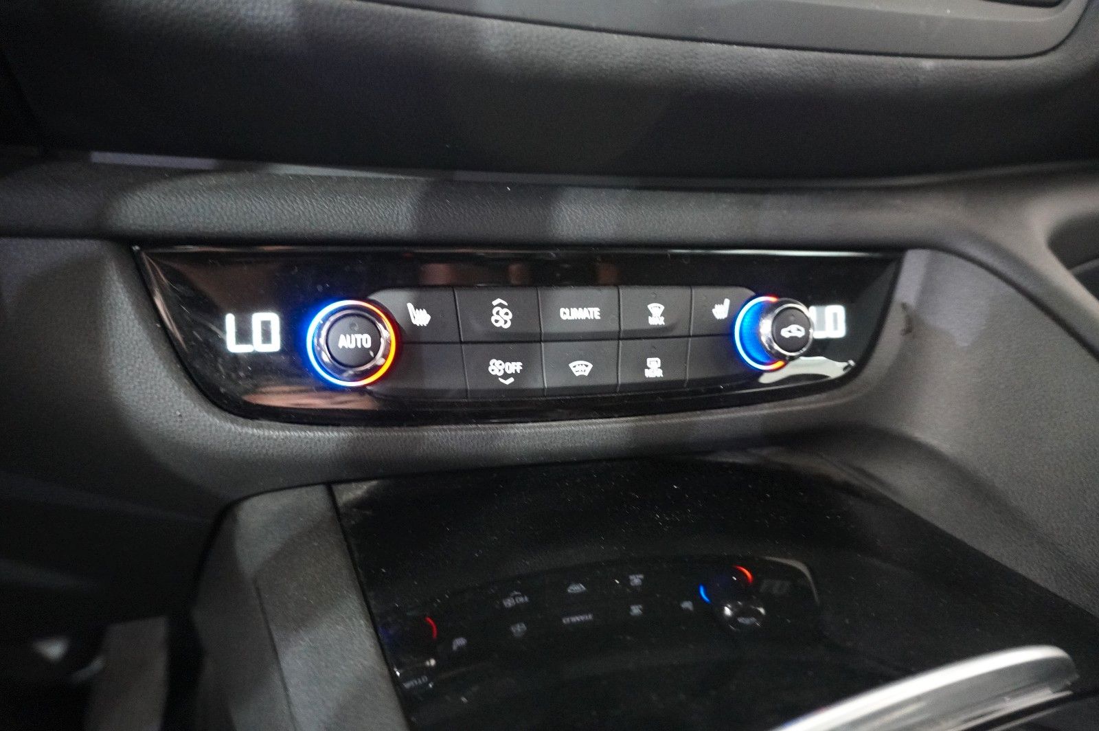 Fahrzeugabbildung Opel Insignia B ST 2.0D ELEGANCE NAVI/LED/KAMERA/AHK