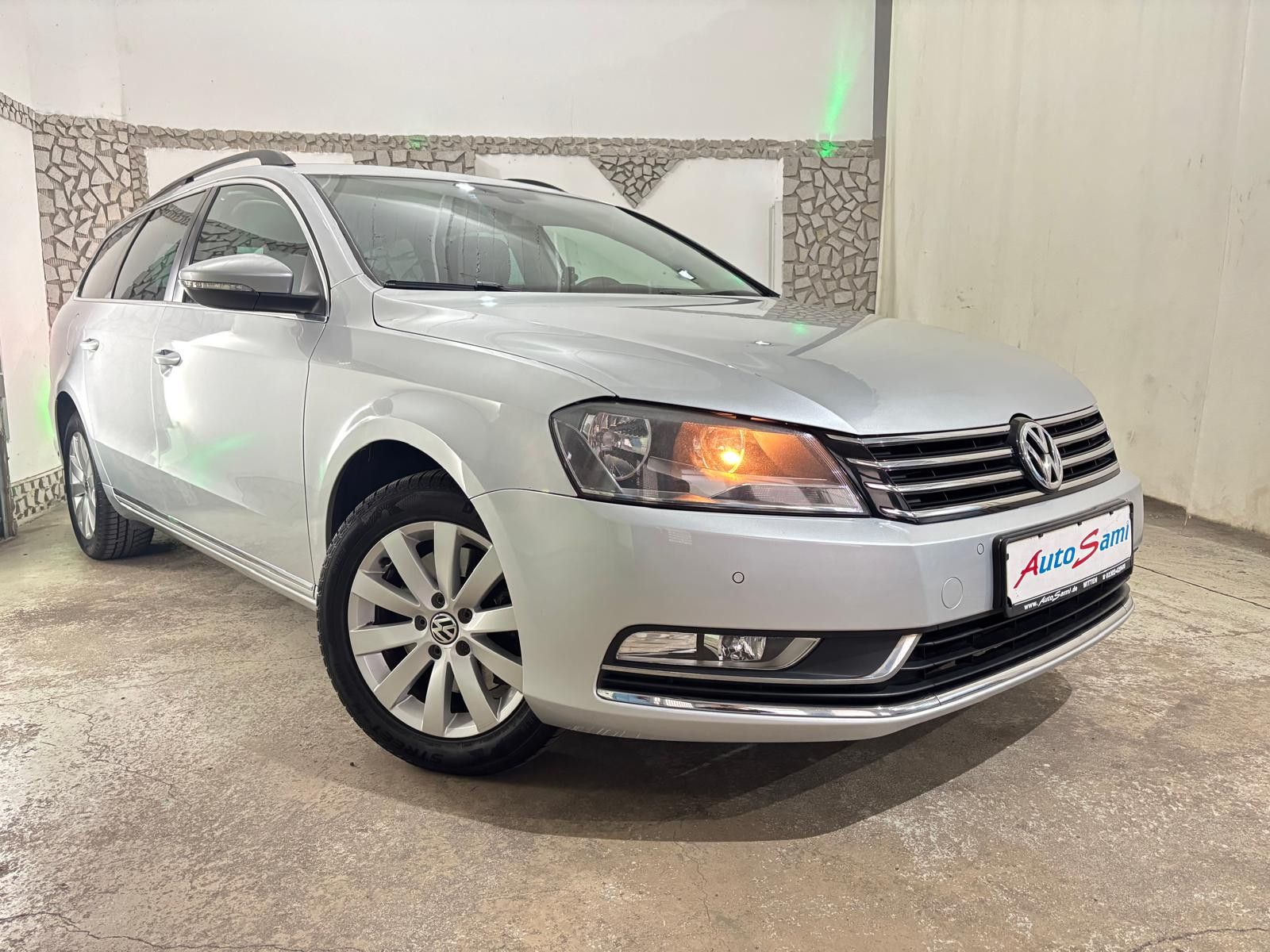 Volkswagen Passat Variant Comfortline Blue/BMT NAVI PARKPIL