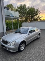 Mercedes-Benz E 220 CDI AVANTGARDE Avantgarde - Mercedes-Benz E 220 aus 2004