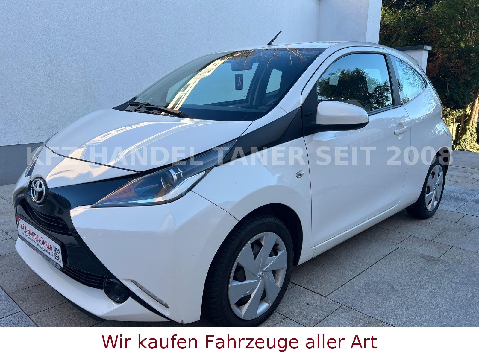 Toyota Aygo (X) 1,0-l-VVT-i x/Tüv Insp Neu