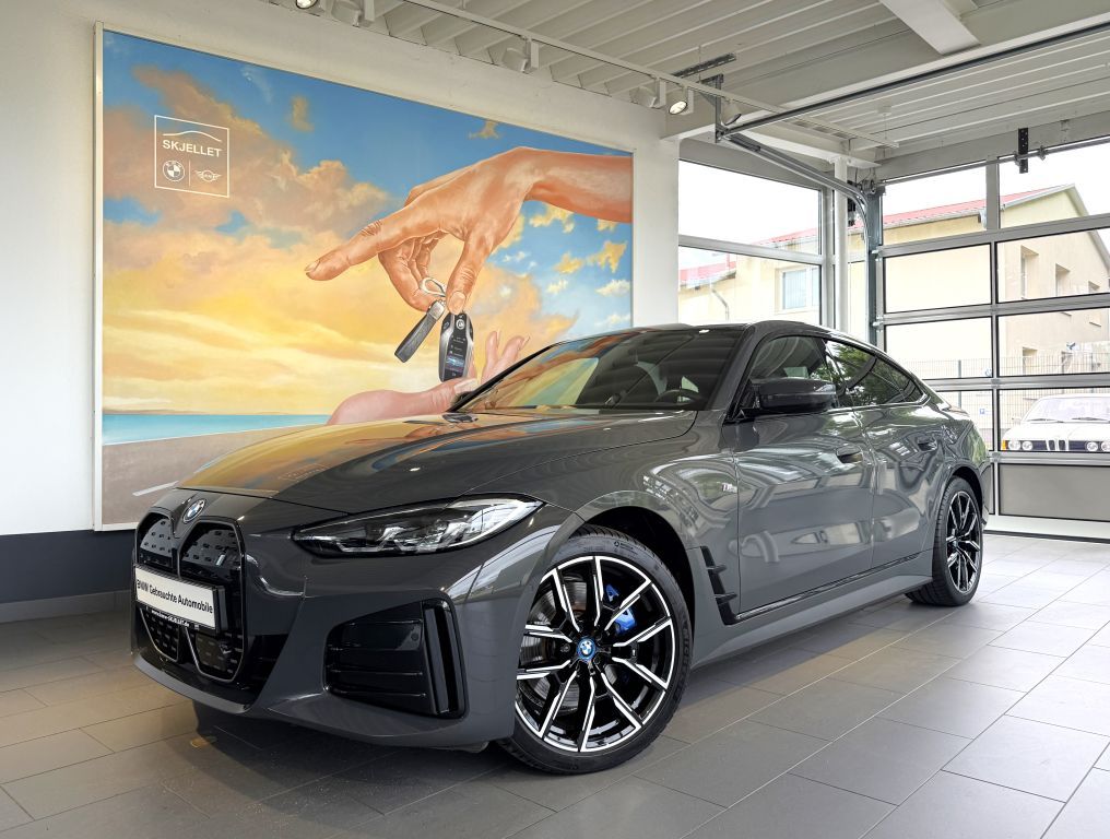 Image of BMW i4