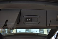 VOLVO XC60 D5 AWD~R Design~Leder~Business~I-safe~21"