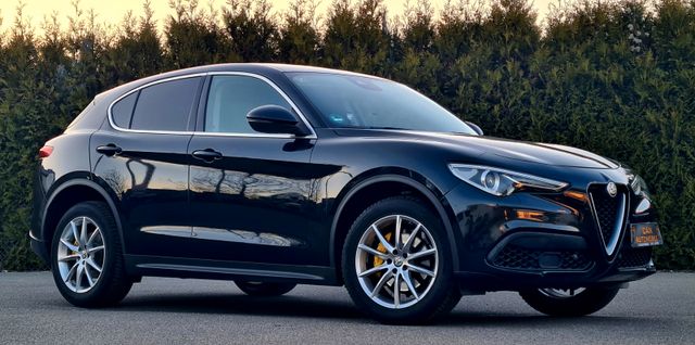 Alfa Romeo Stelvio 2.0 First Edition Q4-Aut.-Navi-Leder-Cam