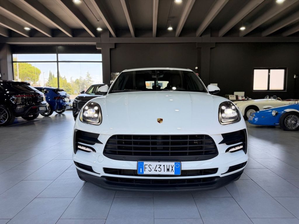 Image of Porsche Macan