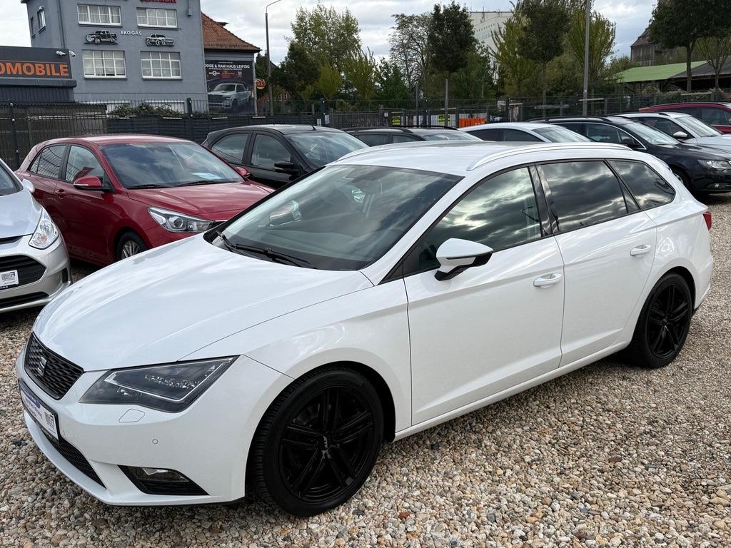 Seat Leon 1.4 Kbi/Navi/LED/PDC/Tel/Temp/TÜV neu!