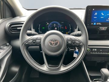 Toyota Yaris - 12
