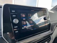 VW T-Cross 1.0 TSI DSG R-Line NAVI AHK MATRIX 4JGAR bei Autohaus Landmann & Maier OHG