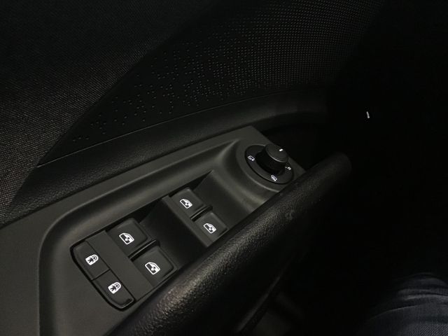 Fahrzeugabbildung Skoda Enyaq 60 Wärmepumpe/Navi/SHZ/Kamera/ACC/Keyless