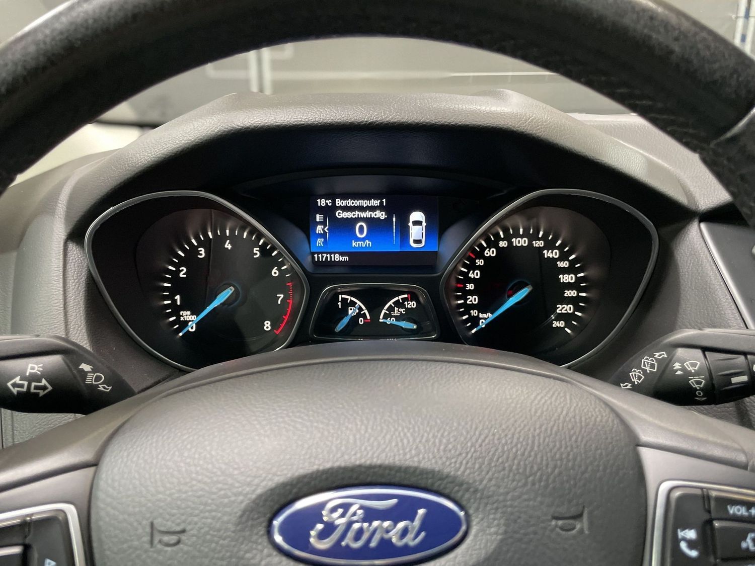 Fahrzeugabbildung Ford Focus #Tempomat#Bi-Xenon#Navi