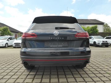 Volkswagen Touareg - 10