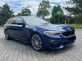 BMW 530d Touring M-Sport AHK 360 Kamera H/K HUD - BMW: Blau, Alcantara, Soundsystem, Kombi