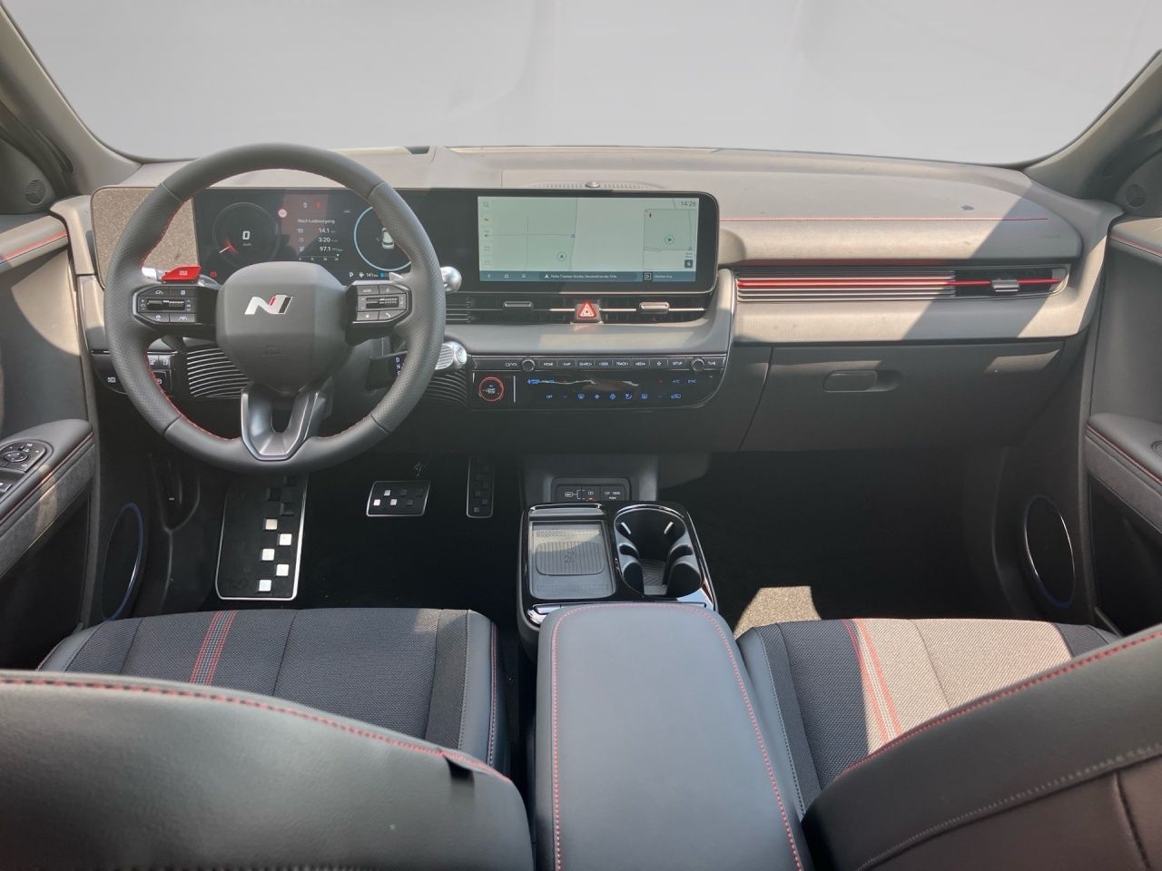 Fahrzeugabbildung Hyundai IONIQ 5 N-LINE X *Panorama-Glasdach* 4xSHZ ACC