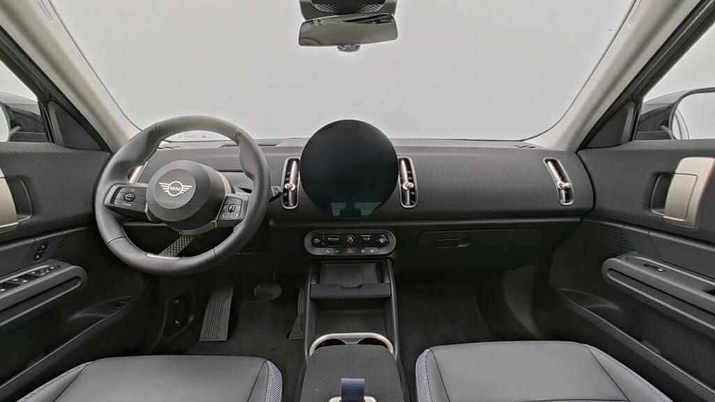 MINI One Countryman - Bild 12