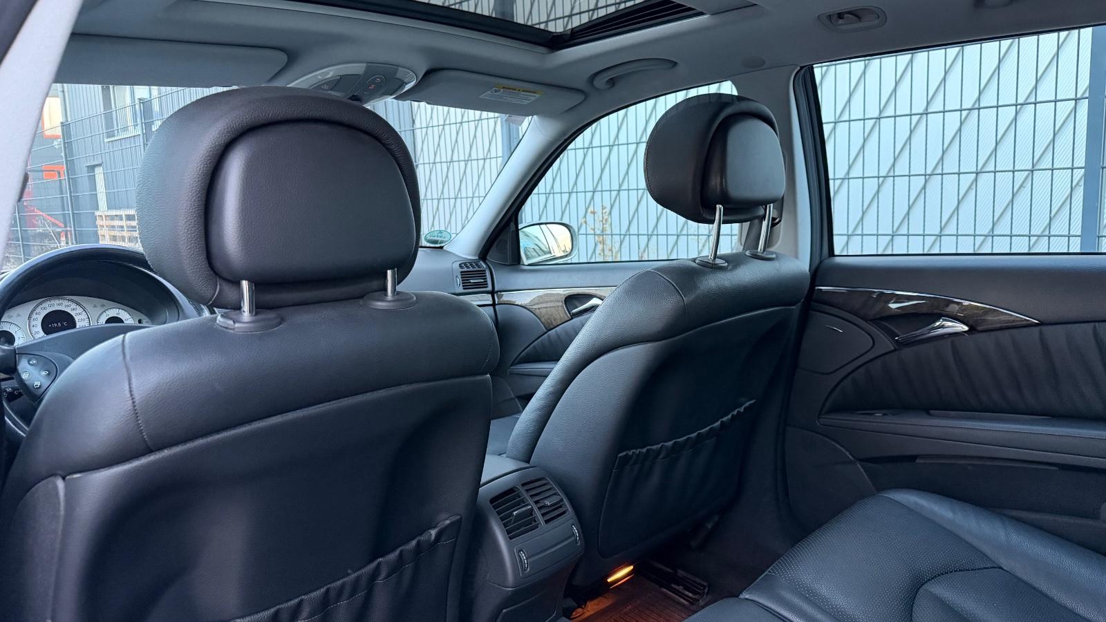 Mercedes-Benz E280 2005 — photo 14