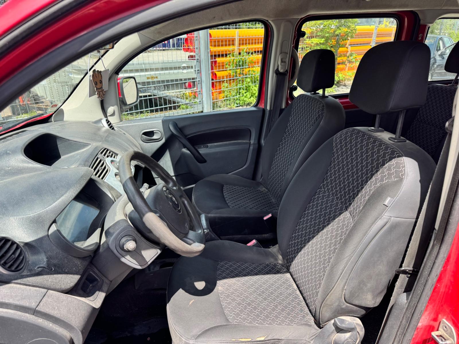Renault Kangoo 2012 — photo 9
