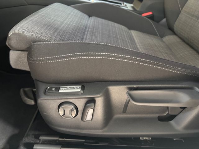 Passat Variant 2.0 TDI *LED*APP*DAB*NAVI*