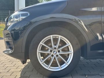BMW X4 - 3