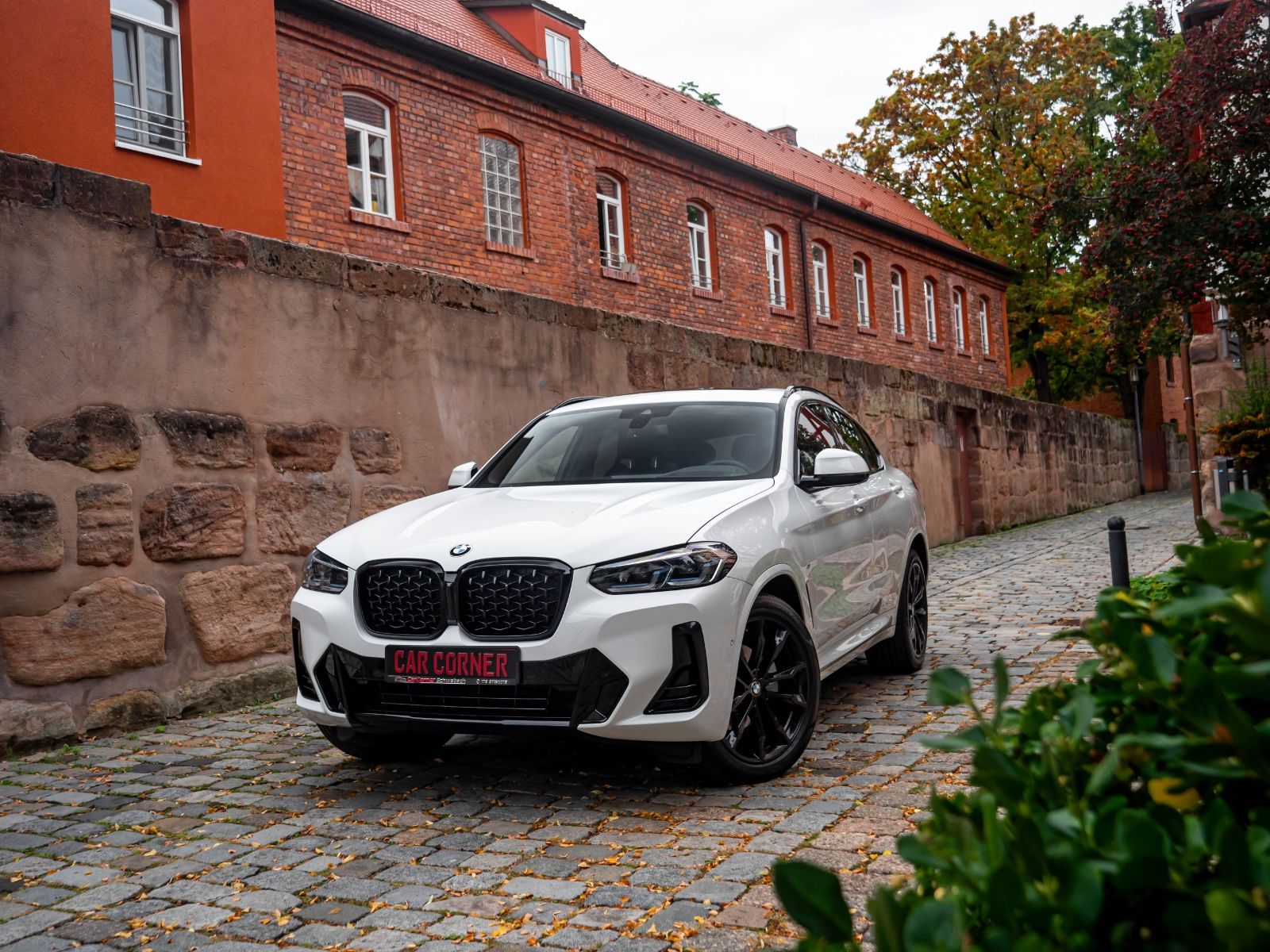 BMW X4 xDrive 20dM Sport/LASER/HUD/PANO/KAMERA/1HAND