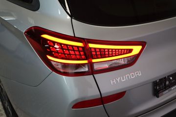 Hyundai i30 Kombi1.0 T-GDI LED Navi Kamera Alu Facelift