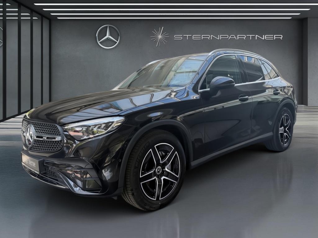 Mercedes-Benz GLC 200 4M AMG+MBUX+Memory+Ambiente+CarPlay+PANO