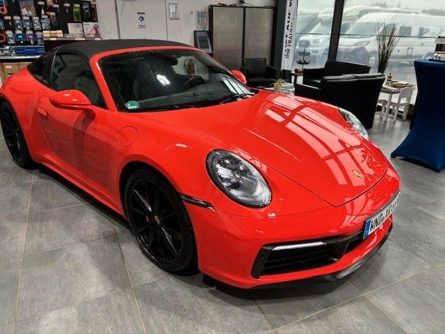 Fahrzeugabbildung Porsche 911 Targa 4 S