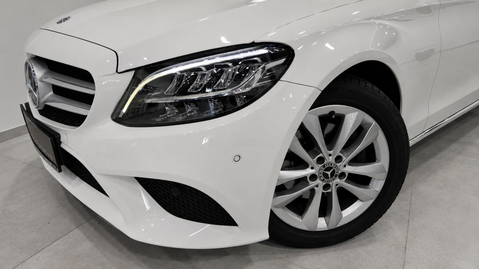 Mercedes-Benz C 200 Limousine LCI/CarPlay/LED/RFK/Avantgarde