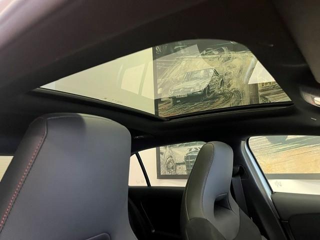Mercedes-Benz A 250e AMG-Line Panorama Distronic Keyless Go