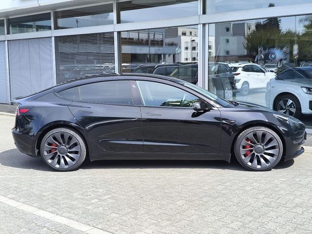 Fahrzeugabbildung Tesla Model 3 PERFORM AWD PANO+NAVI+STDHZ+LED+SHZ+KAM+