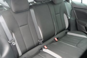 Skoda Kamiq Tour 1.0 TSI DSG LED MATRIX AHZV PDC ACC