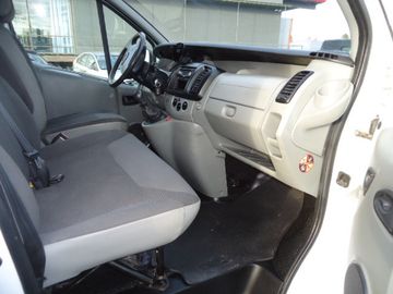 Opel Vivaro - 7