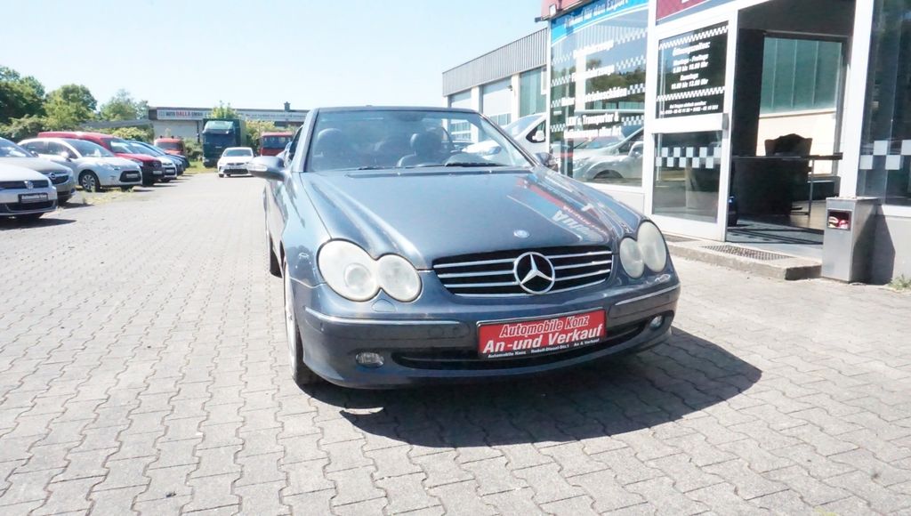 Mercedes-Benz CLK 320