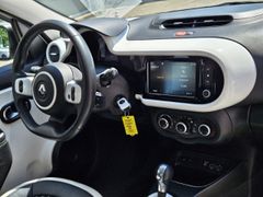 Fahrzeugabbildung Twingo Intens 0.9 TCe 90 EDC  Rückfahrkamera FAC