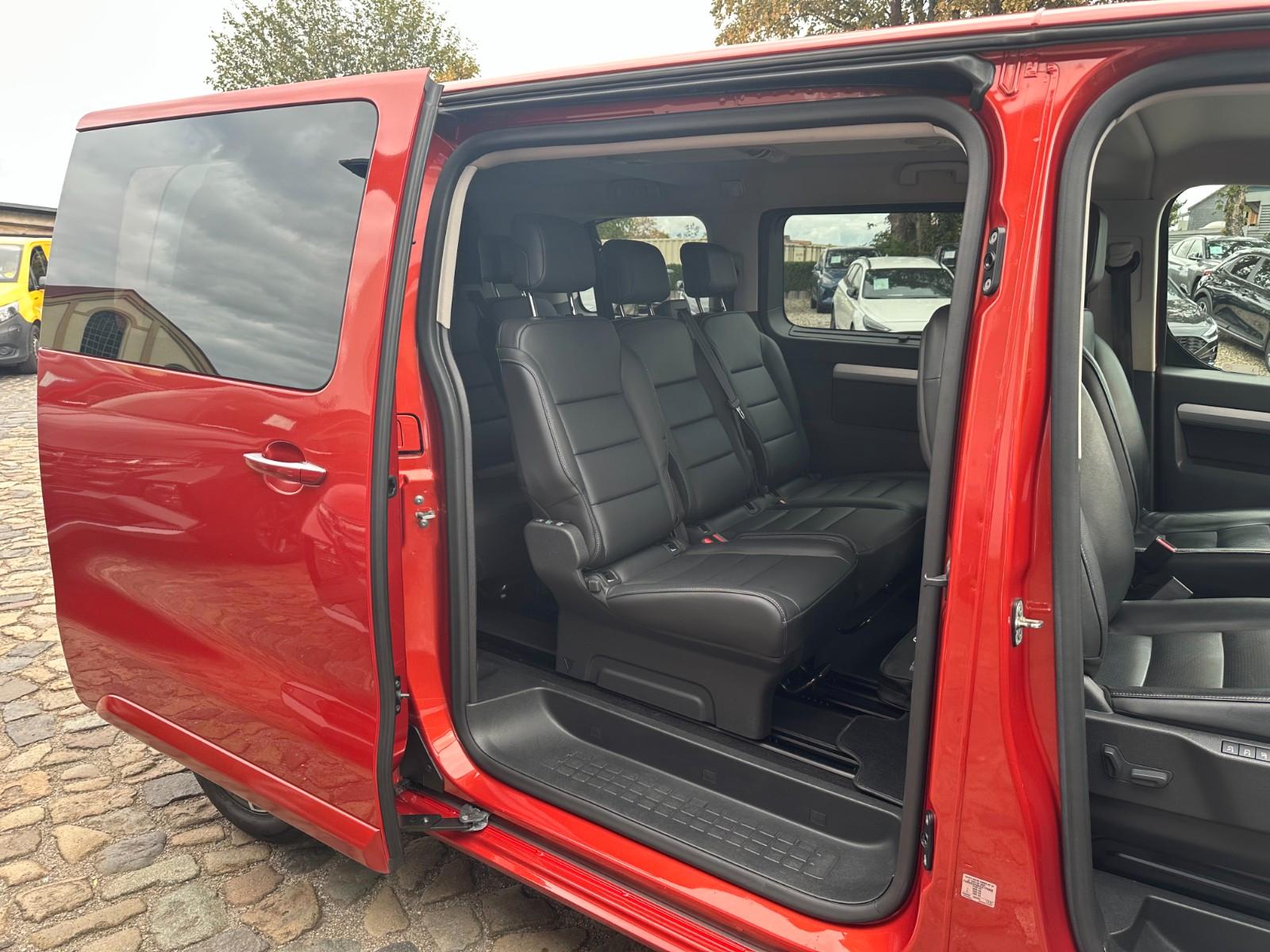 Toyota Proace Verso L1 Team Deutschland AHK Standhzg.