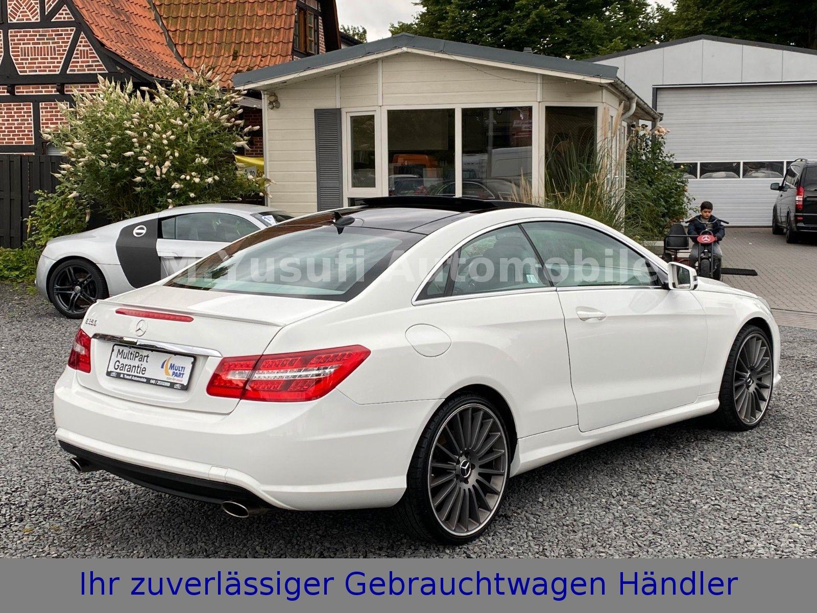 Mercedes-Benz E 350 CGI COUPE AMG-LINE PANORAMA|H&K|20°-LM