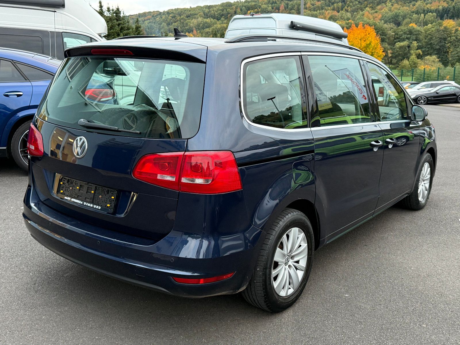 Fahrzeugabbildung Volkswagen Sharan Comfortline BMT DSG Navi Kamera SHZ Klima
