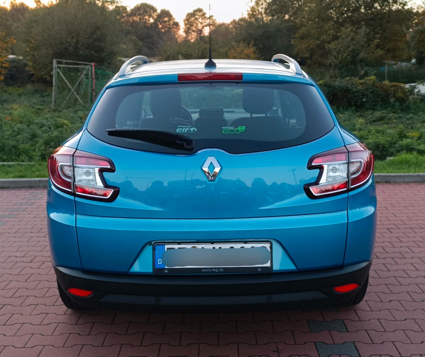 Renault Megane 2015 — двигун 1.461 cm³, 110 HP (81kW)