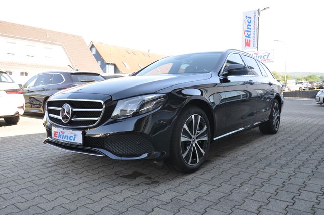 Mercedes-Benz E 300 E T-Modell E 300 de