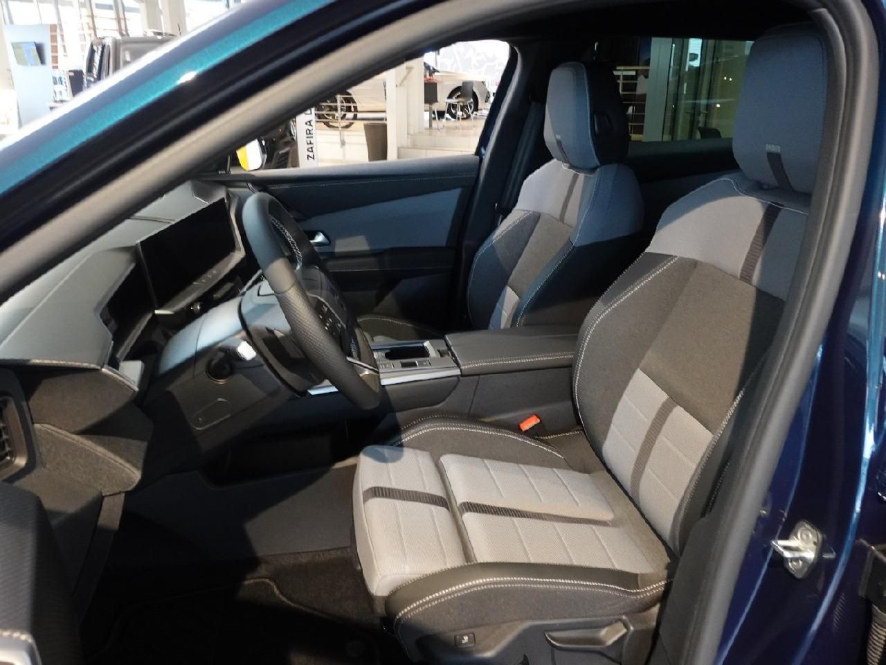 Fahrzeugabbildung Opel Grandland GS-Line 1,2 Mild-Hybrid