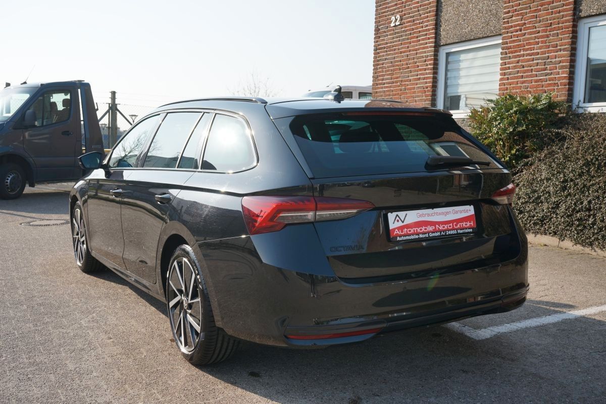 Fahrzeugabbildung SKODA Octavia Combi 2.0 TDI *Sportline Exklusive*