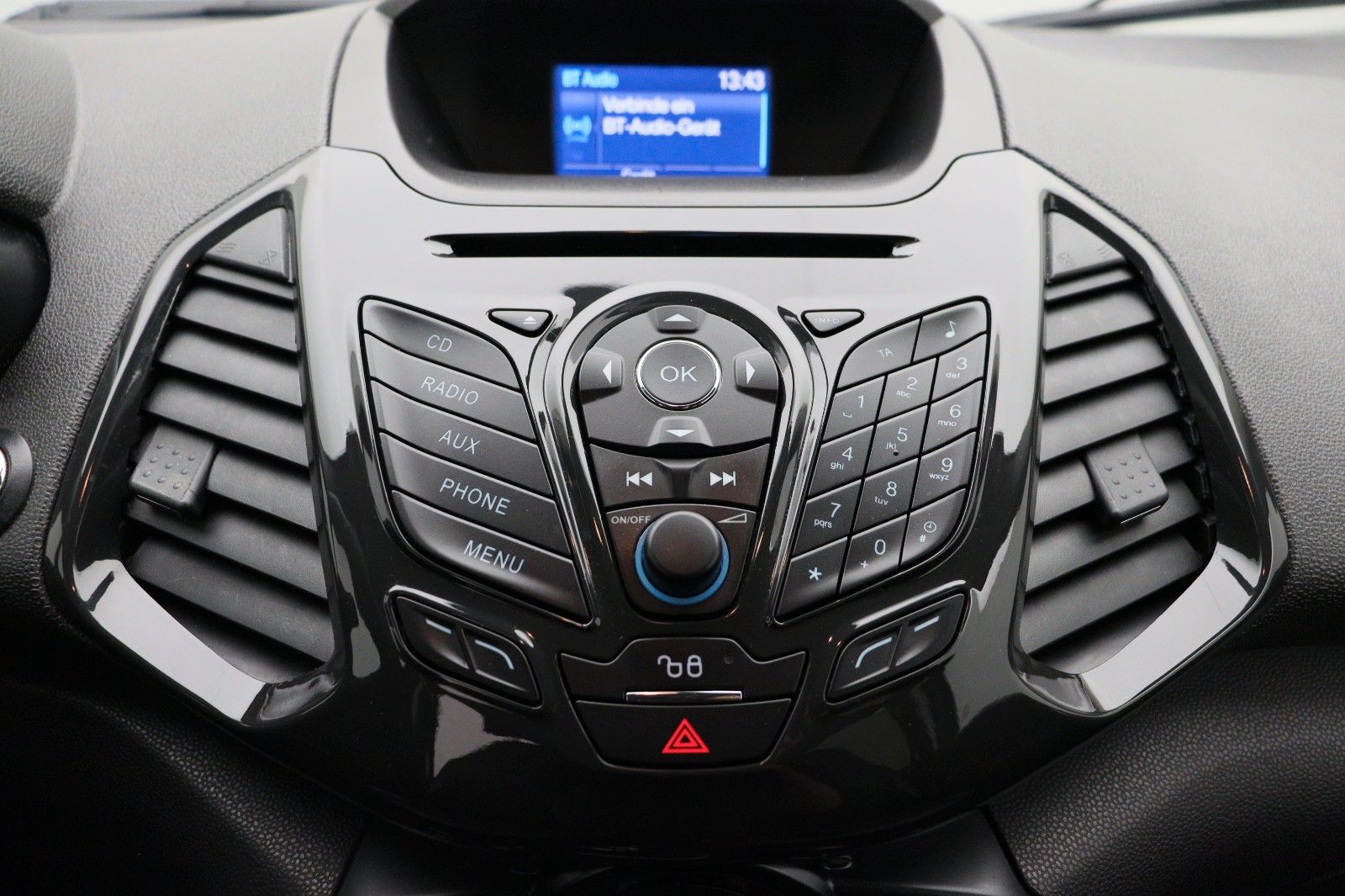 Fahrzeugabbildung Ford EcoSport 1.0 Titanium PDC TEMPO SHZ