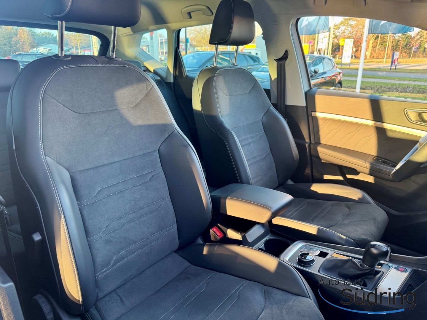 Ateca 2,0 TDI Xperience DSG AHK Navi beats Rfk.