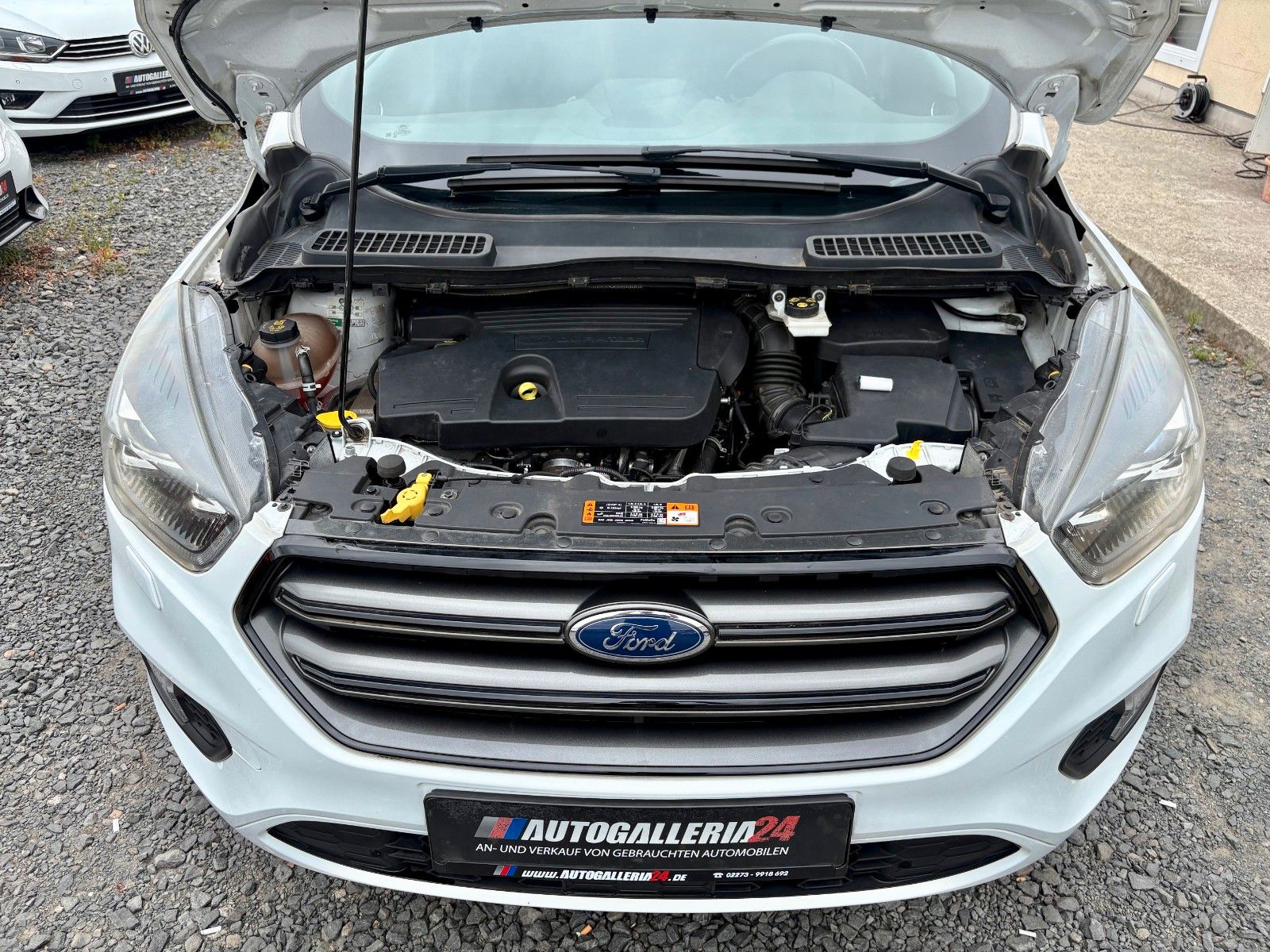 Fahrzeugabbildung Ford Kuga 2.0 TDCi 4x4 ST-Line Aut. Navi Leder Xenon