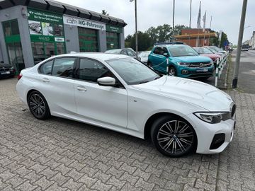 Fahrzeugabbildung BMW 320 Baureihe 3 Lim. 320 d M SPORT LED NAVI G20