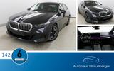 BMW 520d Limousine M Sport ACC AHK PANO STHZ LRHZ QI