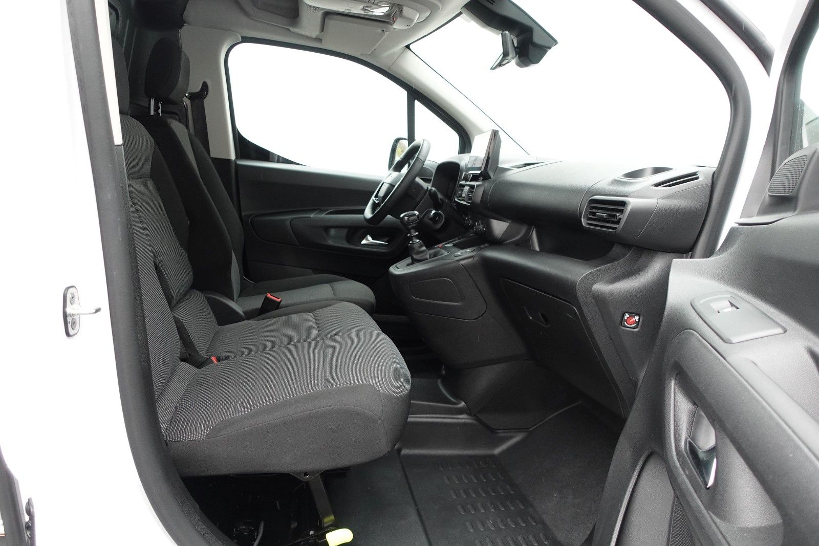 Fahrzeugabbildung Opel Combo E Cargo erhöhte Nutzlast XL Kamera,Allw.