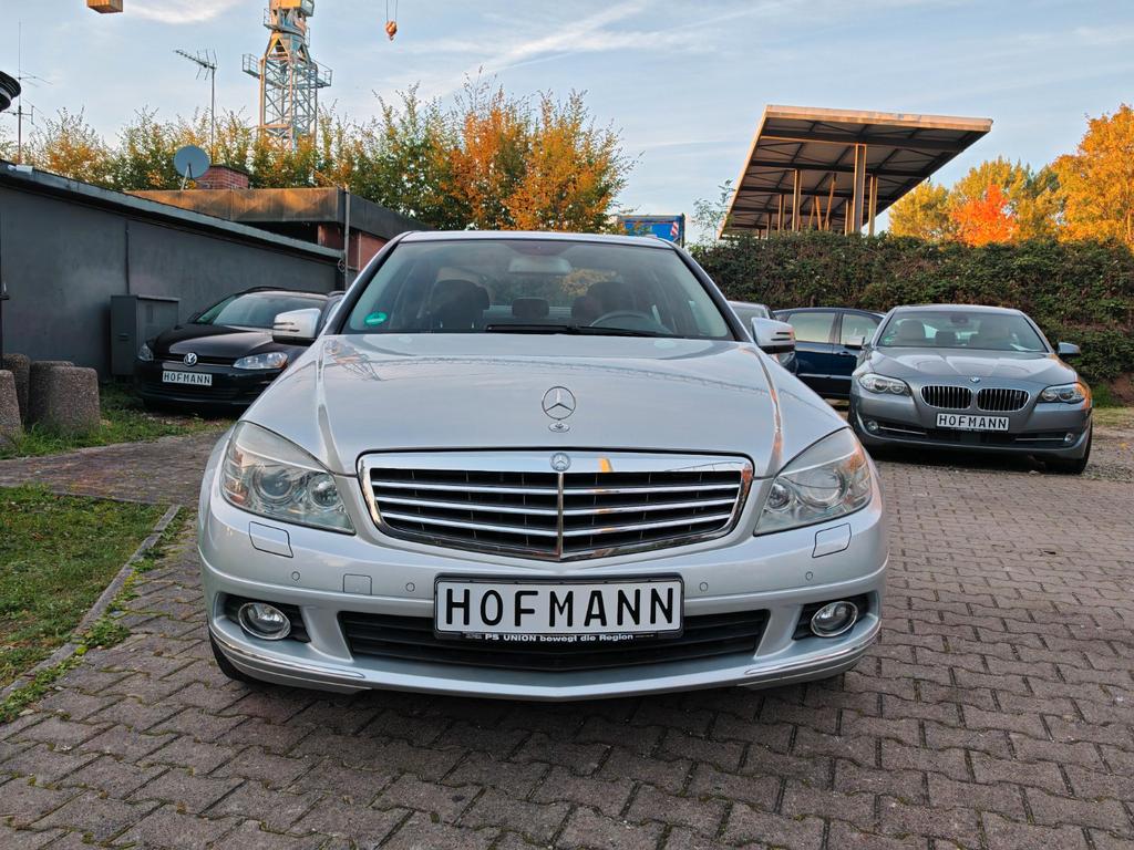 Mercedes-Benz C 230