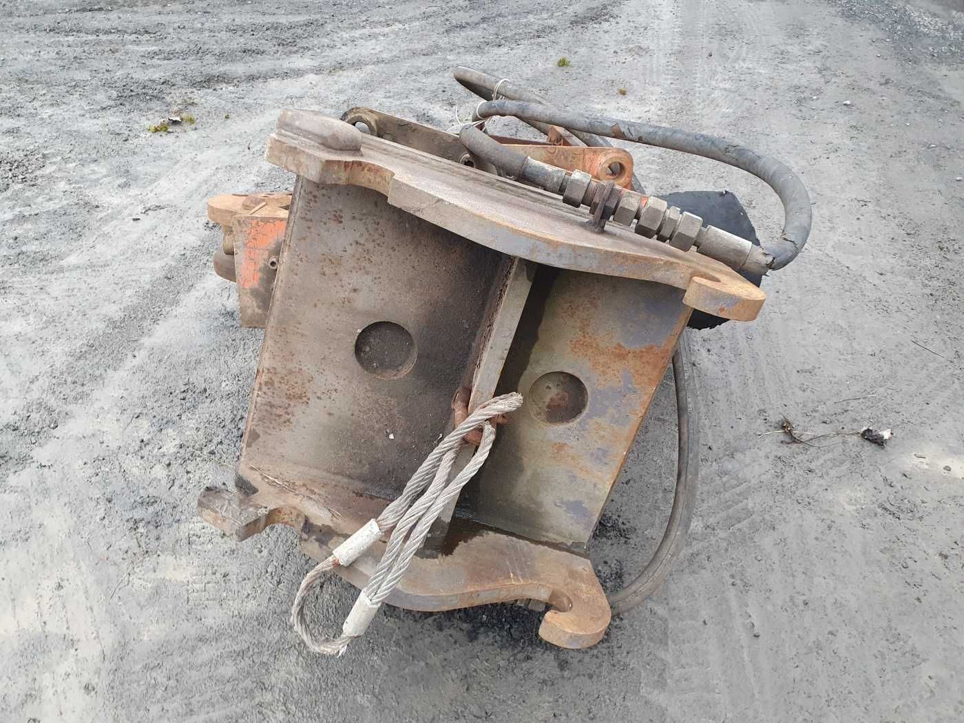 Fahrzeugabbildung Andere Betonschere / Pulverisierer Multiprozessor CW40